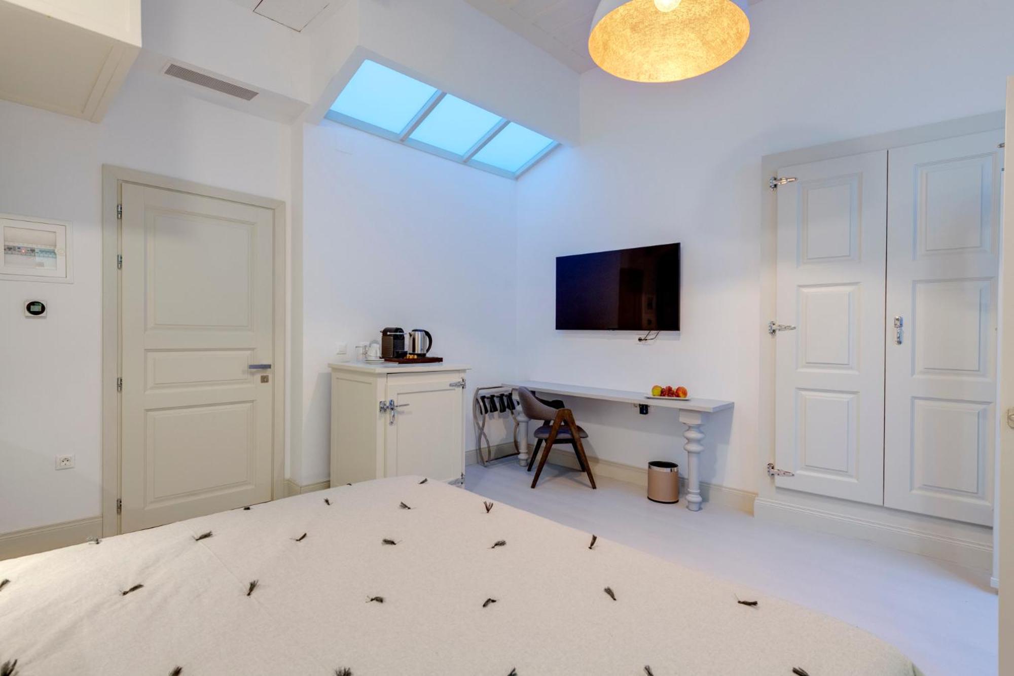 Hotel Skylight Ermoupoli Esterno foto